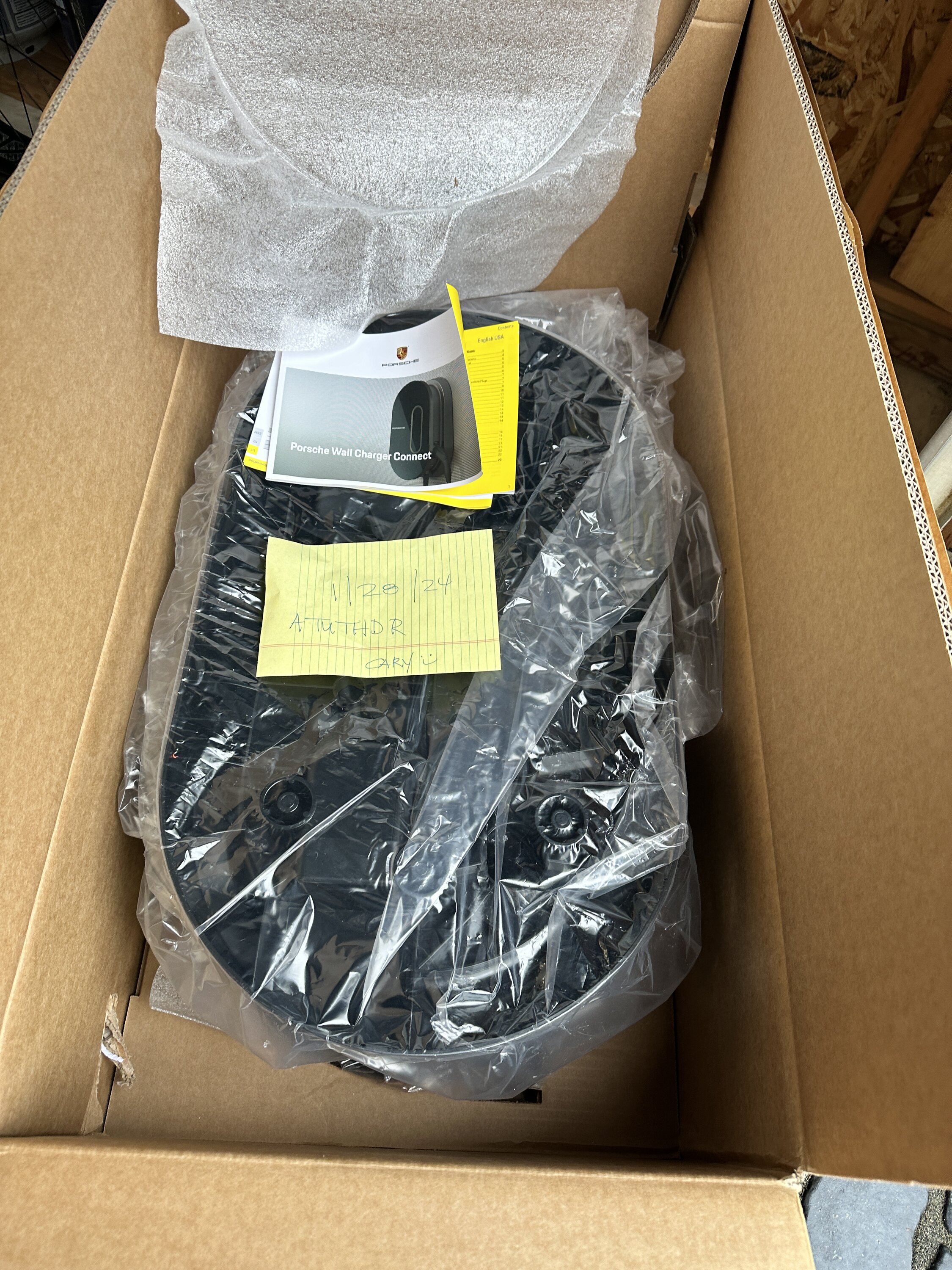 Macan EV Porsche Wall Charger Connect-New In Box $750 plus shipping IMG_4685